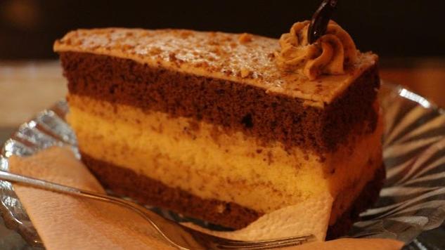 Top 5 Pastries to Try in Budapest