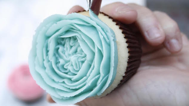 Buttercream in Bloom: A Glimpse at Korean Cupcakes