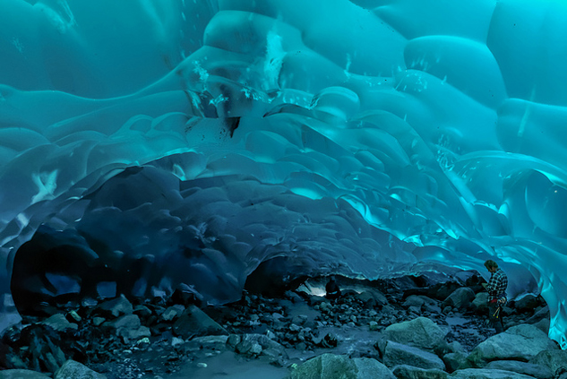 mendenhall glacier ice caves_alaska.jpg