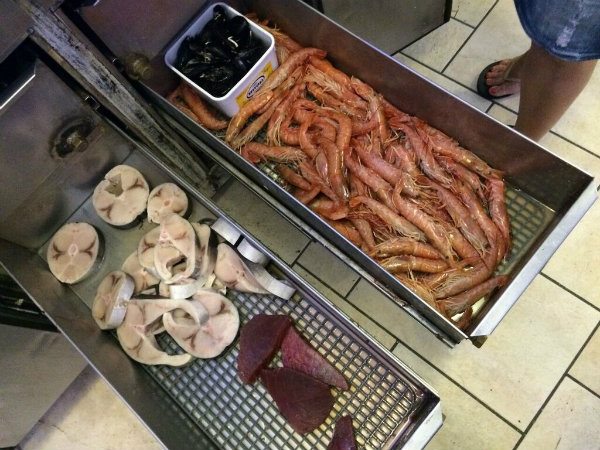 mykonos_8_kounelas_tuna_prawn_drawer.jpg