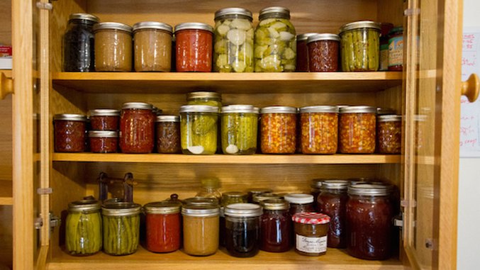 6 Chefs' Holiday Pantry Essentials