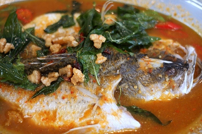 steamed fish (400x267).jpg