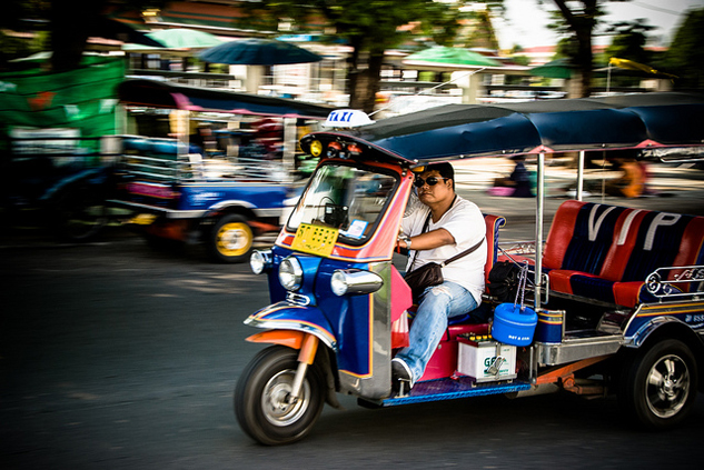 thailand_tuk_tuk_didier_baertschiger.jpg