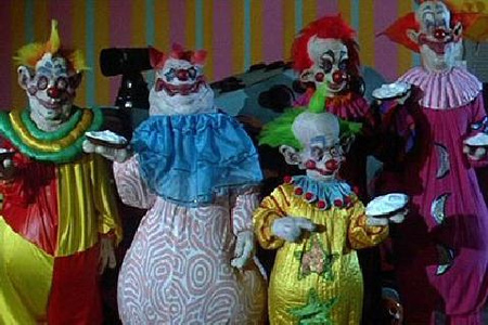 46-100-Best-B-Movies-killer-klowns-from-outer-space.jpg