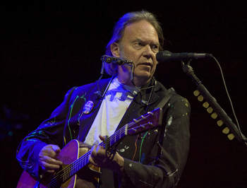 <i>Neil Young Journeys</i>