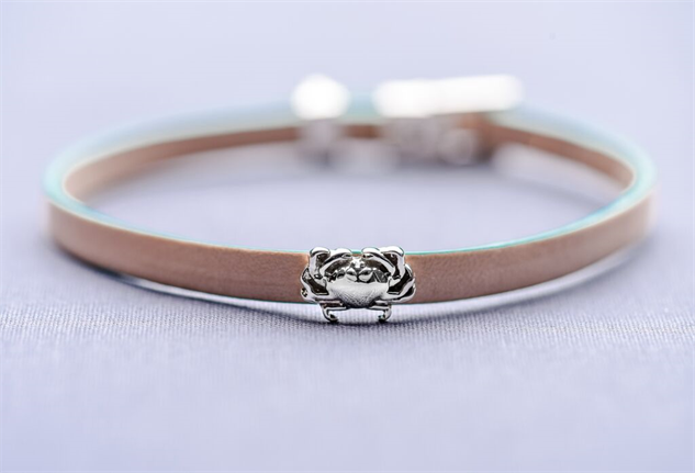 Food Meets Fashion With Epicurean Bracelets Galleries Food Bracelets Ii 3 October Paste Gallery Delicacies Crab
