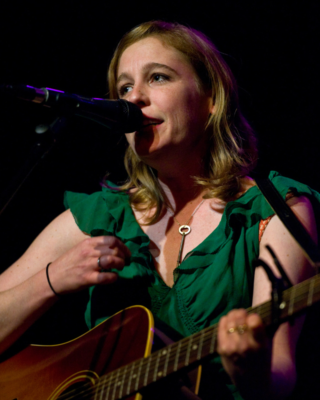 Tift Merritt Photos - Seattle, Wash. :: Music :: Galleries :: Paste